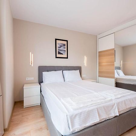 Sea Stories Apartments Varna Extérieur photo