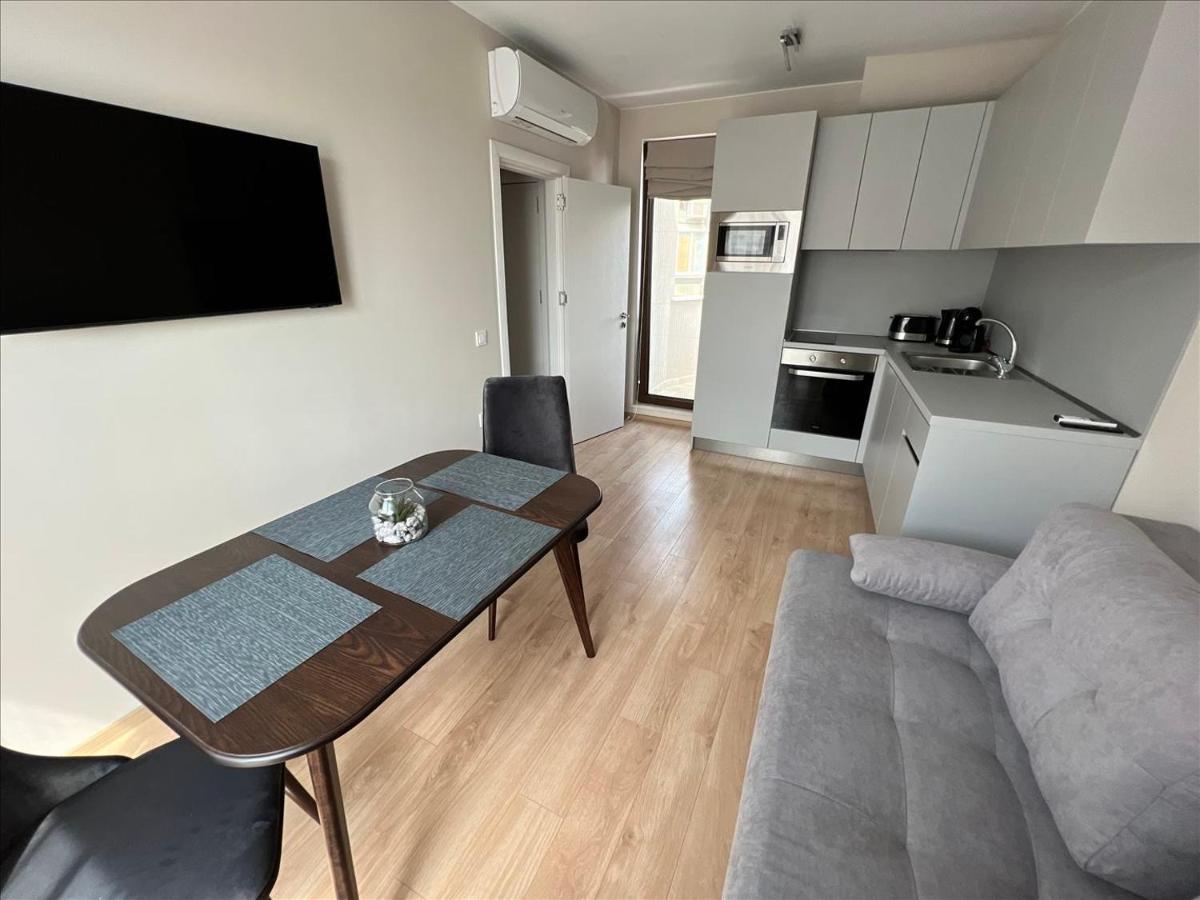 Sea Stories Apartments Varna Extérieur photo