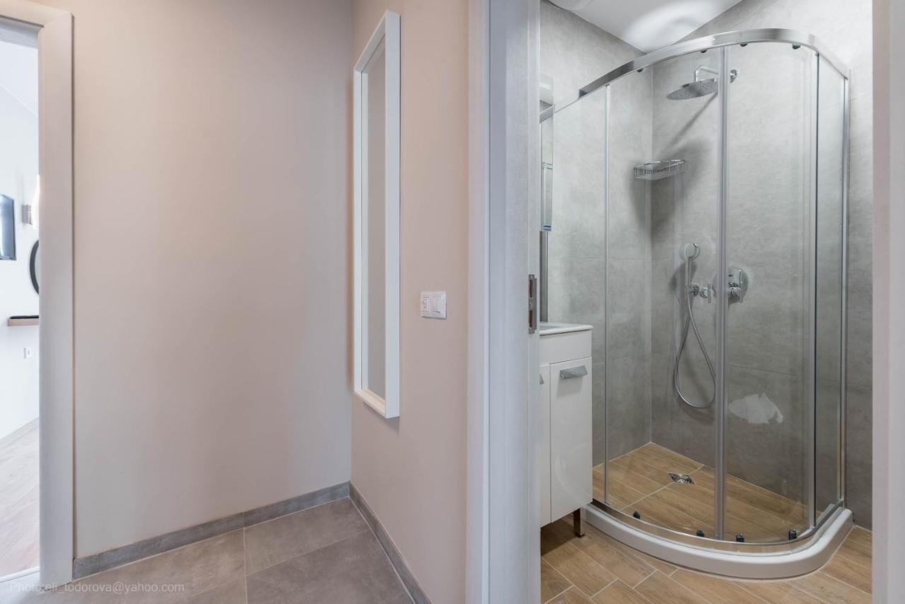 Sea Stories Apartments Varna Extérieur photo